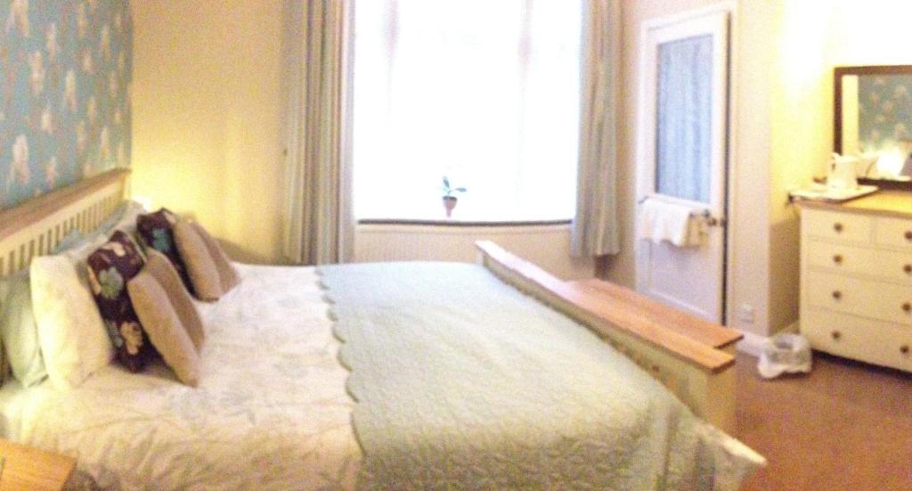 The Hollies Bed and Breakfast Fulford  Δωμάτιο φωτογραφία